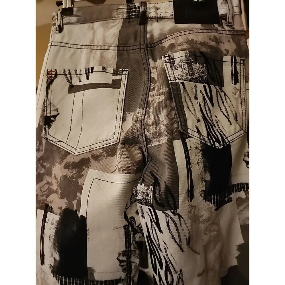 Urban Outfitters BDG Renaissance Print Cowboy Jean Sz 25 HighWaist Straight CR50